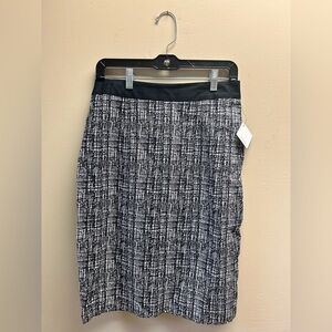 Halogen Black and White Pencil Skirt